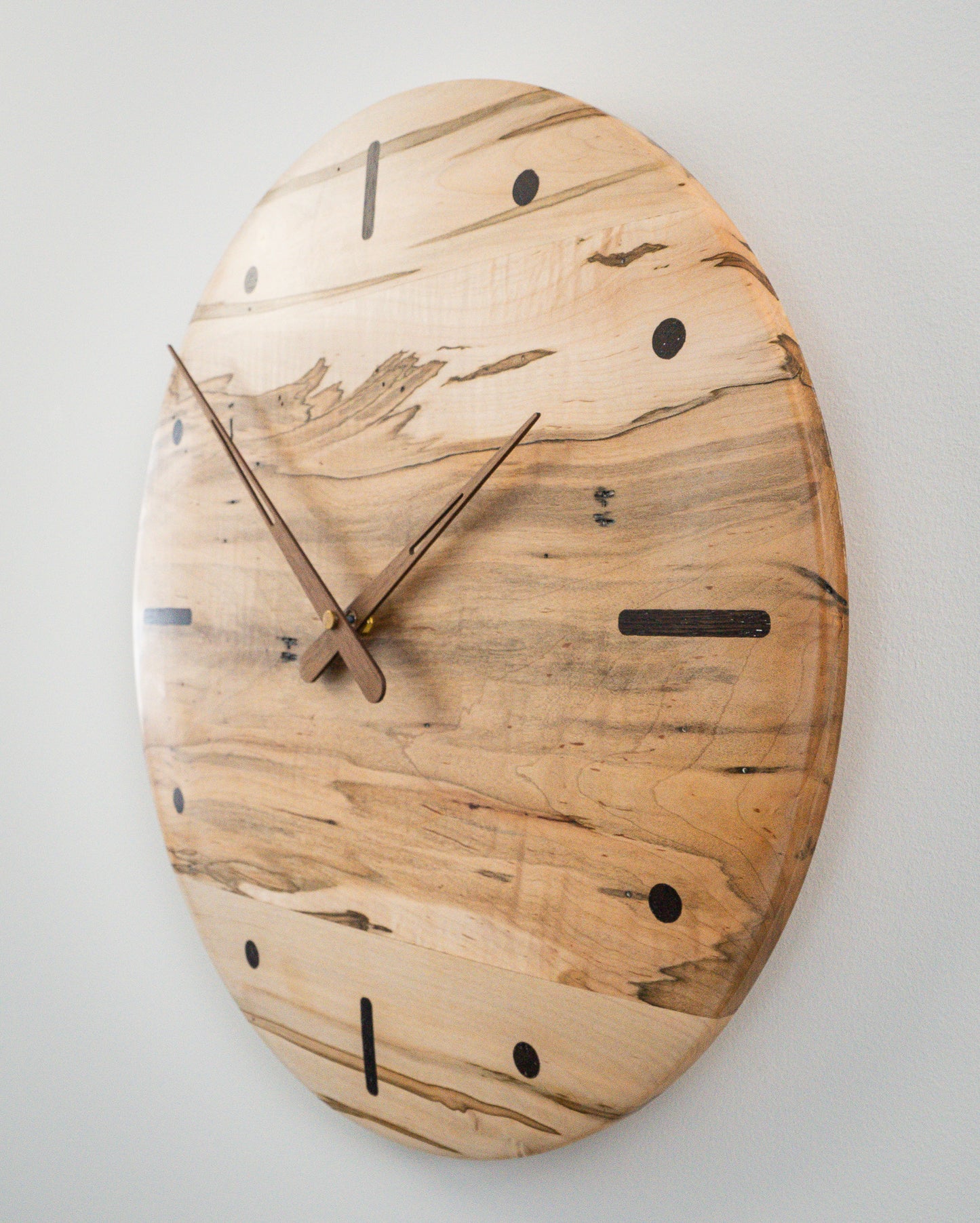 18" Ambrosia Maple Minimalist Wall Clock with Walnut Inlays & Hands – Gloss Wax Finish