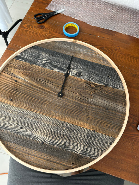 26" Barnboarde Minimalist Black & Brown