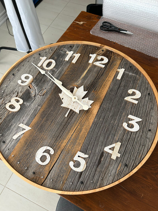 29" Canada Barnboard Brushed w/Numerals