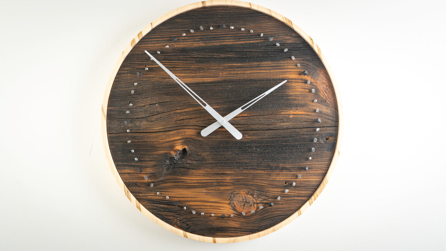 17" Barnboard Minimalist w/Ambrosia Frame Silver Hands
