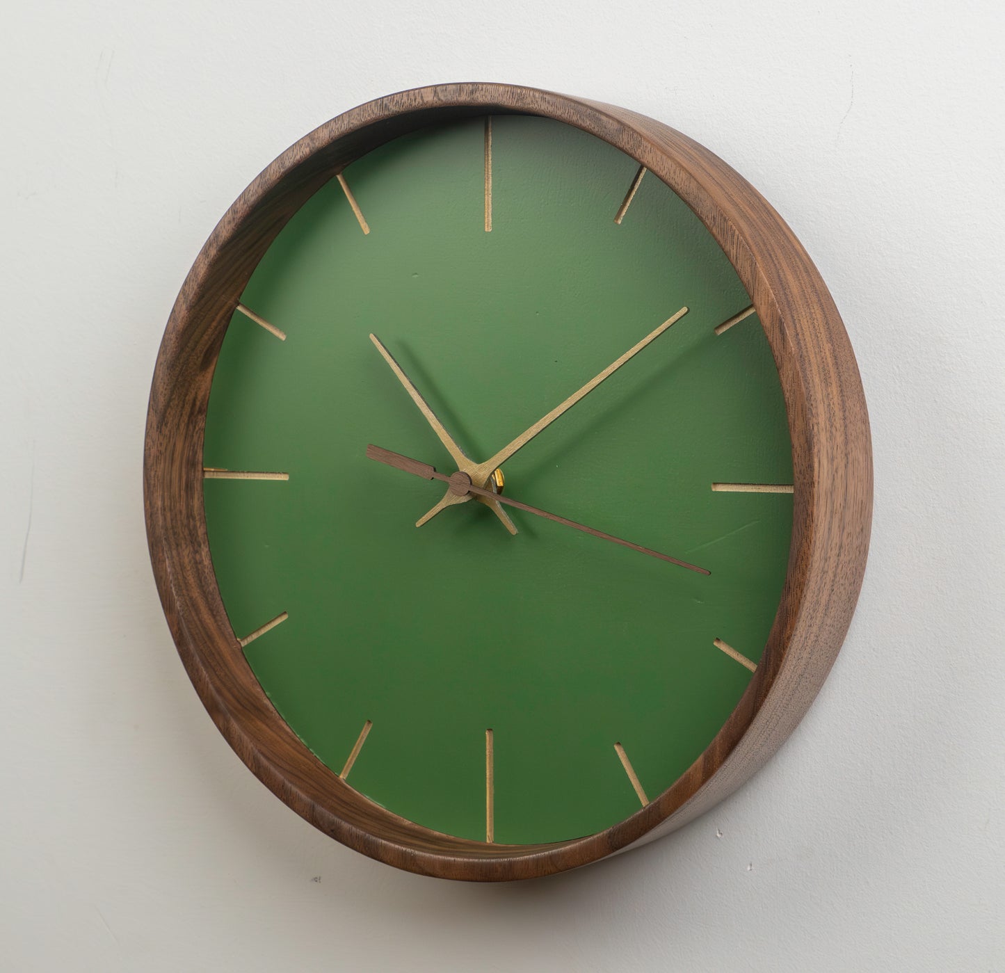 Minimalist 12"